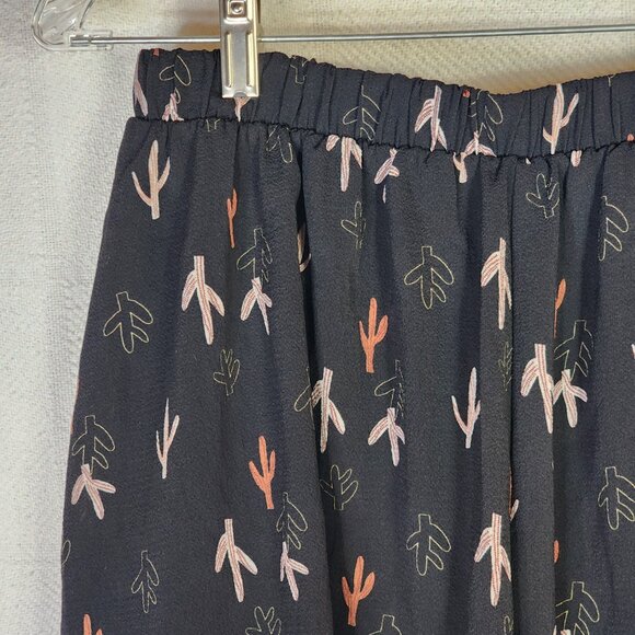 Le Lis Black with Tonal Brown Cactus Fully Lined Poly Span Shorts Macy's Size L - Picture 12 of 16